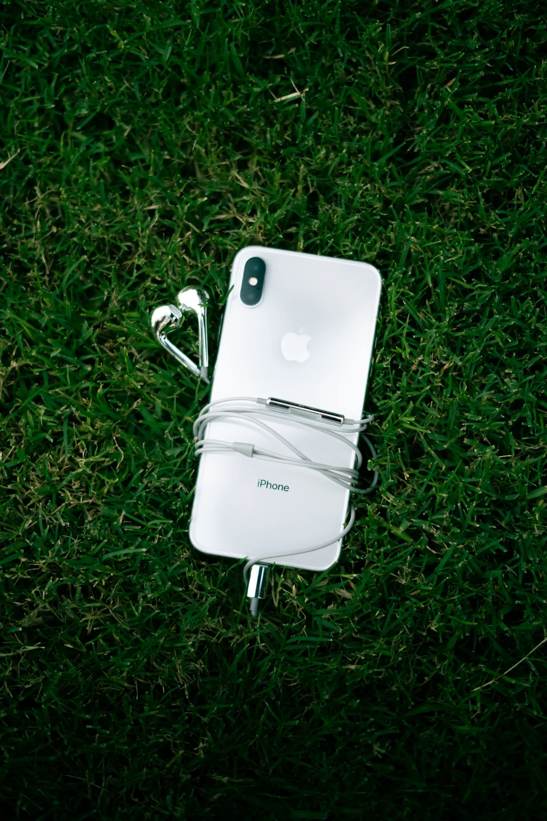 925 chrome wired earphones outdoors